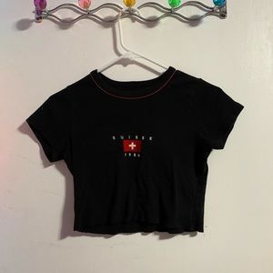 BRANDY MELVILLE CROPPED TOP